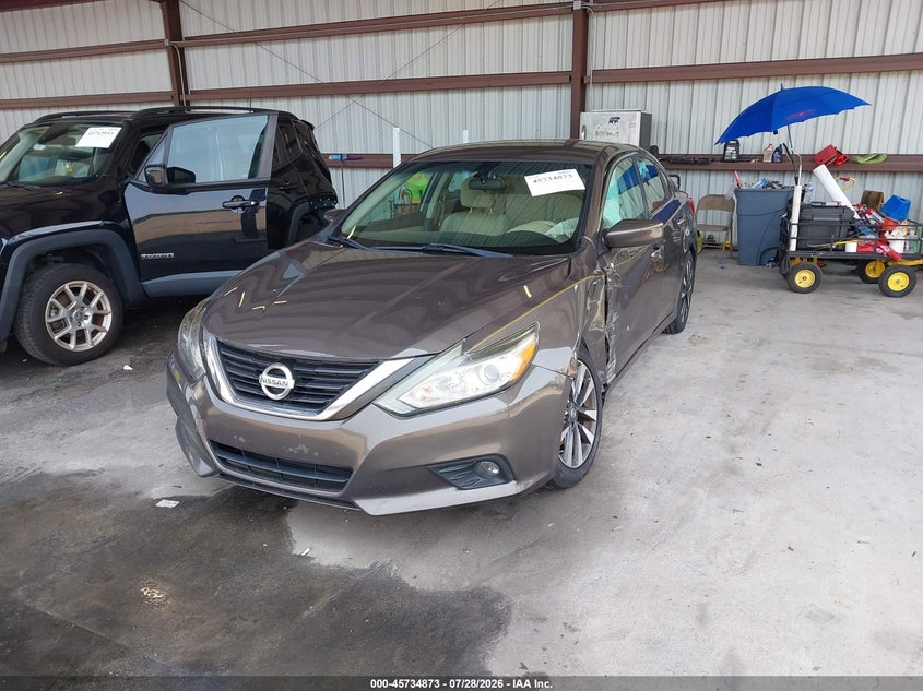 2017 Nissan Altima, Звичайний знос, IAAI, VIN 1N4AL3AP9HC111123 — фото 2