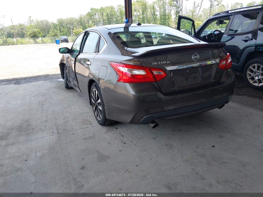 2017 NISSAN ALTIMA auction photo 3