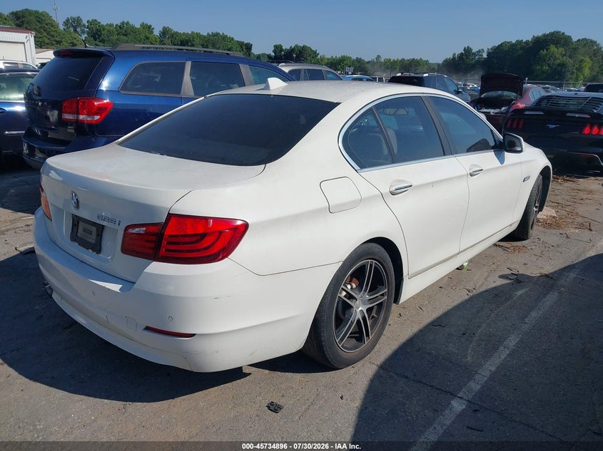 Vin: wbaxg5c50cdx02523, lot: 46233600, bmw 528i 20124