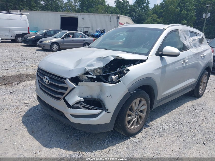 2017 HYUNDAI TUCSON auction photo 6