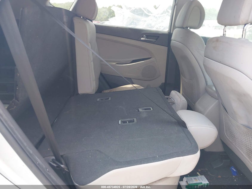 2017 HYUNDAI TUCSON auction photo 8