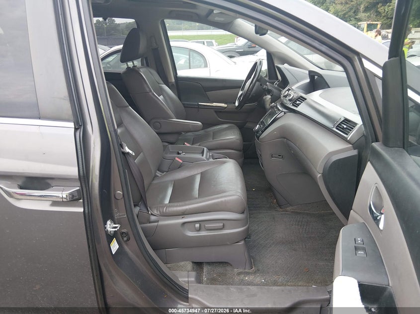 2016 HONDA ODYSSEY auction photo 5