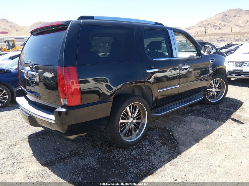 2007 CADILLAC ESCALADE auction photo 4