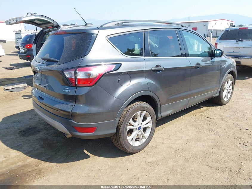 Vin: 1fmcu9gd7jub44133, lot: 46233735, ford escape se 20184
