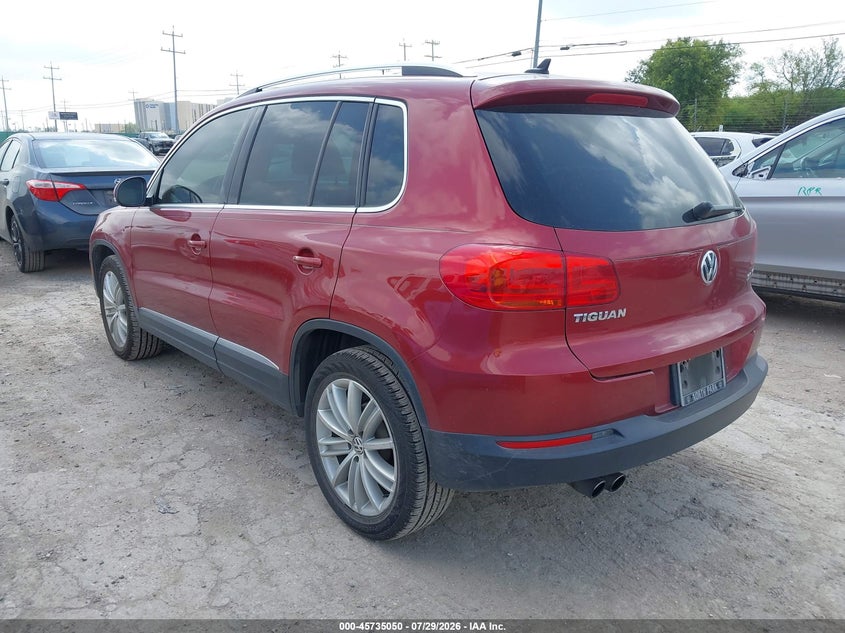 2013 VOLKSWAGEN TIGUAN auction photo 3