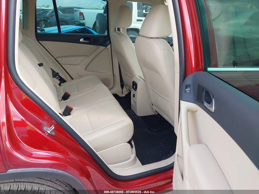2013 VOLKSWAGEN TIGUAN auction photo 8