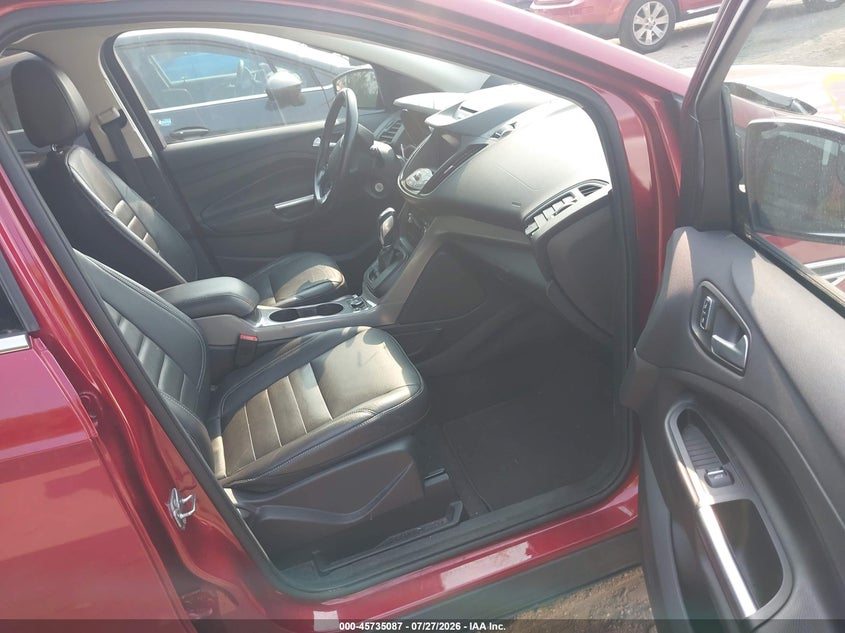 2016 FORD ESCAPE auction photo 5