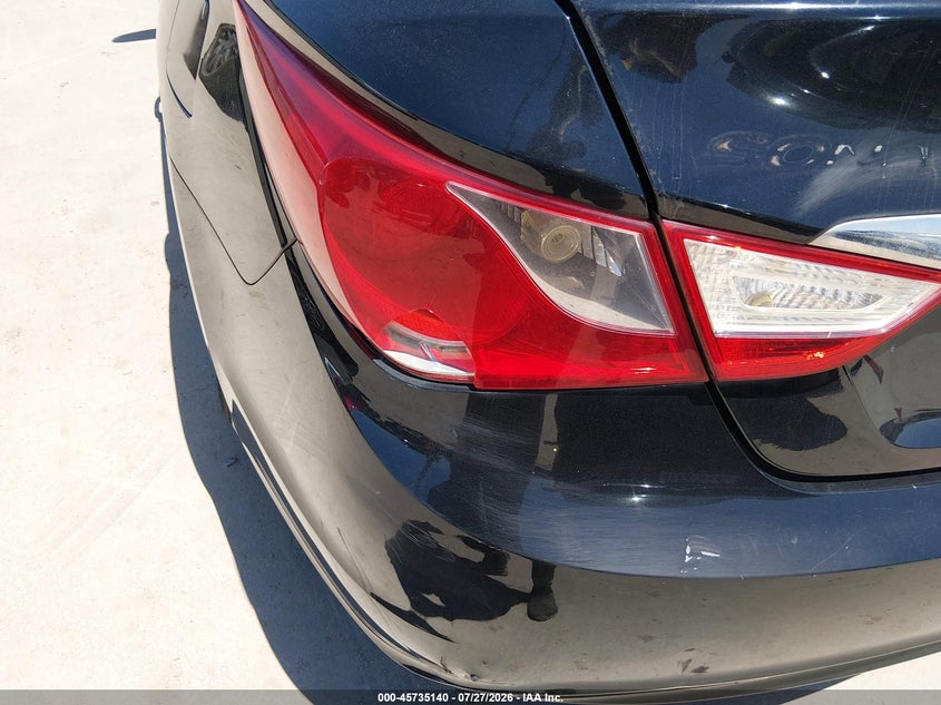 2011 HYUNDAI SONATA auction photo 6