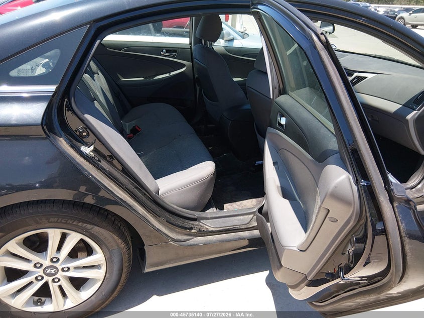 2011 HYUNDAI SONATA auction photo 8