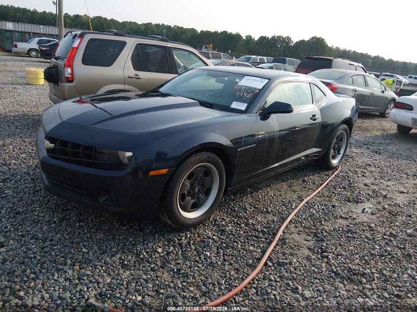 2013 Chevrolet Camaro, Normal Wear & Tear, IAAI, VIN 2G1FA1E36D9150182 — photo 2