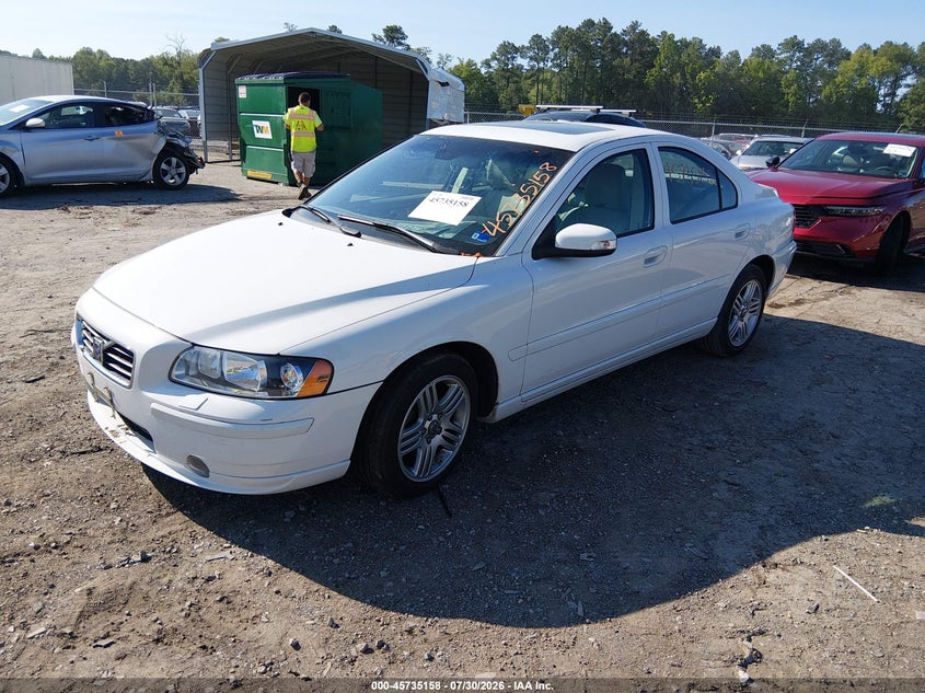 2008 Volvo S60, Front End, IAAI, VIN YV1RS592082676008 — photo 2