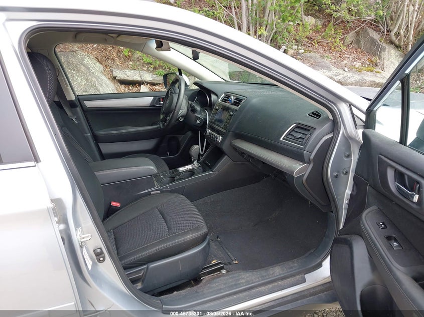 2017 SUBARU OUTBACK auction photo 5