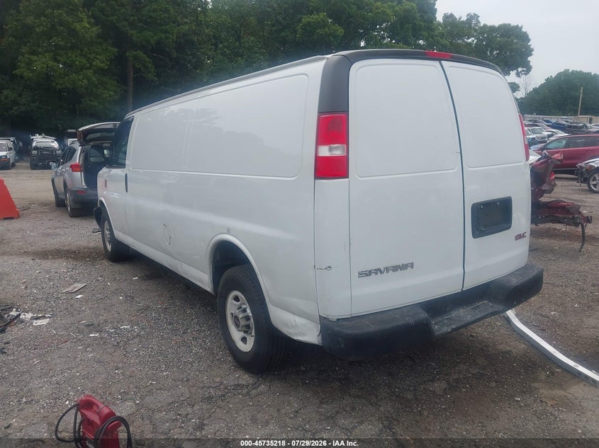 2020 GMC SAVANA CARGO auction photo 3