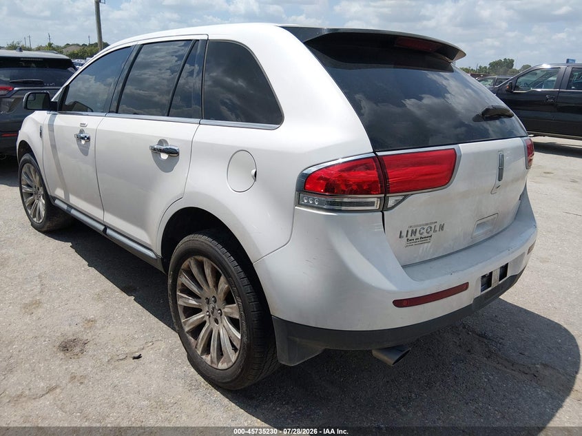 2011 LINCOLN MKX auction photo 3