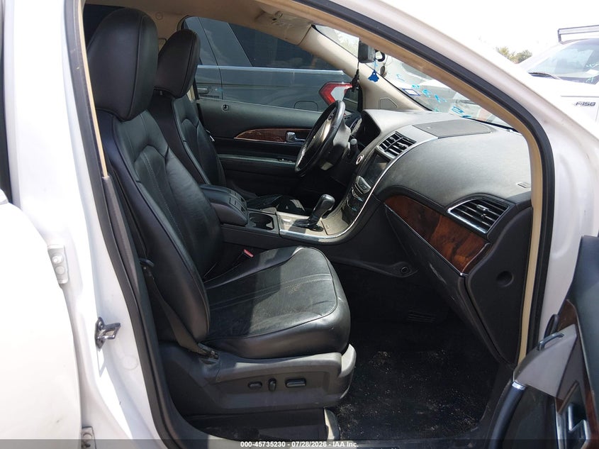 2011 LINCOLN MKX auction photo 5