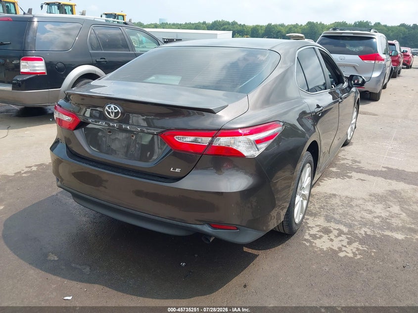 2018 TOYOTA CAMRY auction photo 4