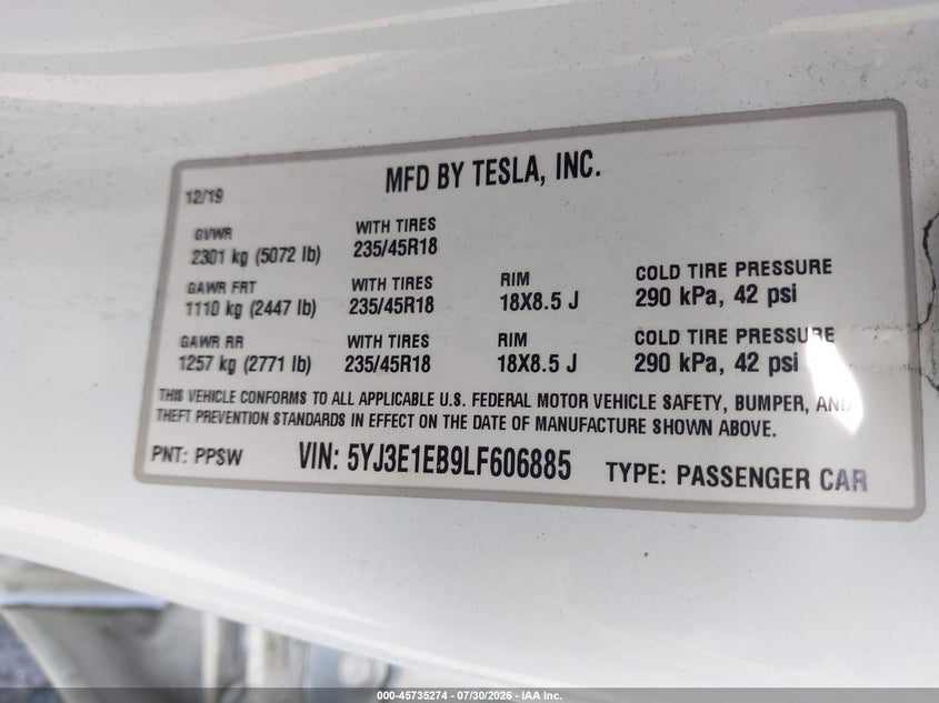 TESLA MODEL 3 - zdjęcie 9