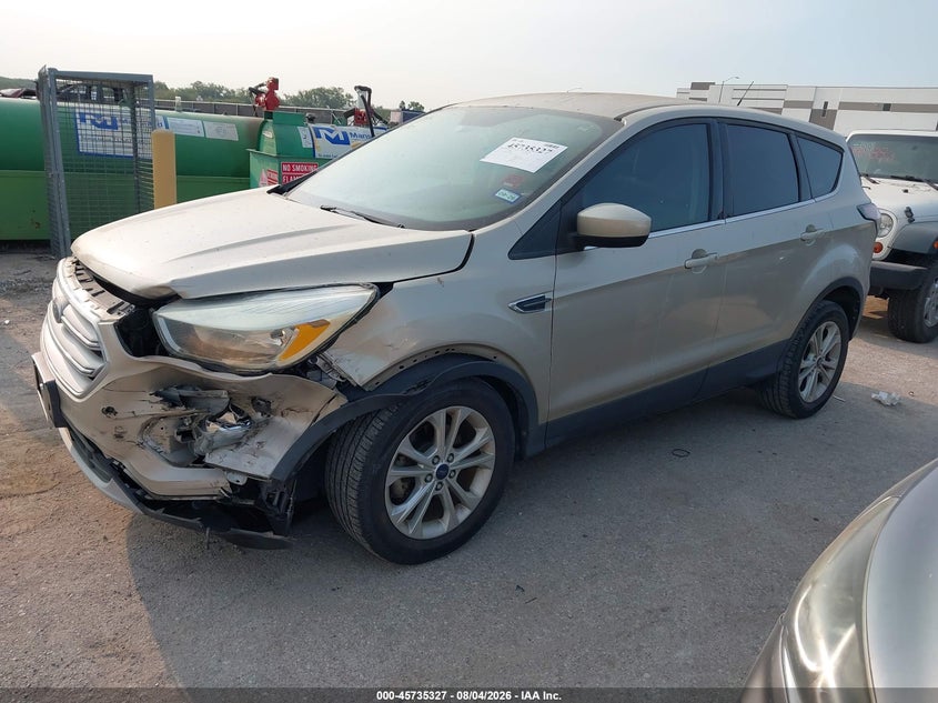 Vin: 1fmcu0gd7hua60805, lot: 46234031, ford escape se 20172