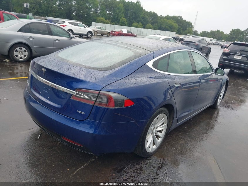 2016 TESLA MODEL S auction photo 4