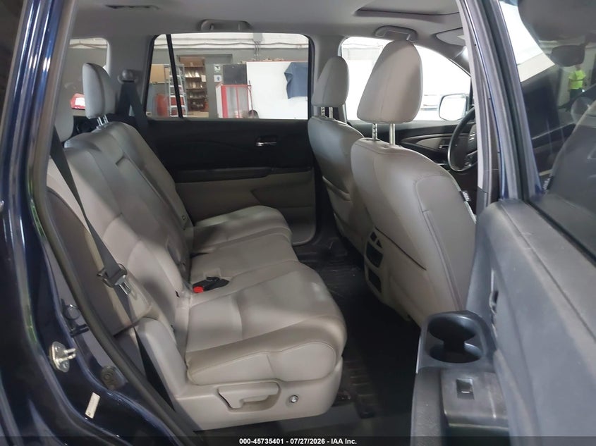 2016 HONDA PILOT auction photo 8