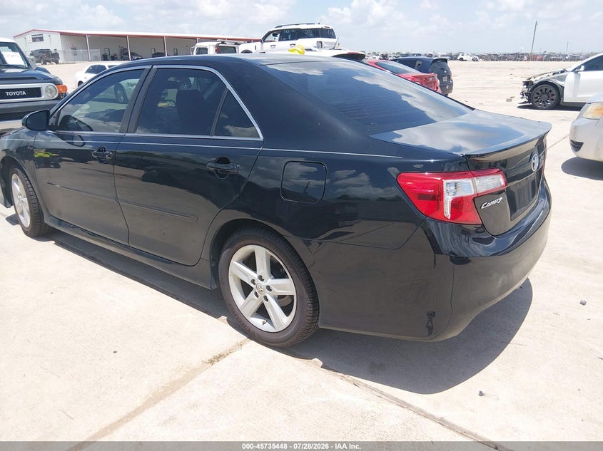 Vin: 4t1bf1fk3eu773465, lot: 46234152, toyota camry se 20143