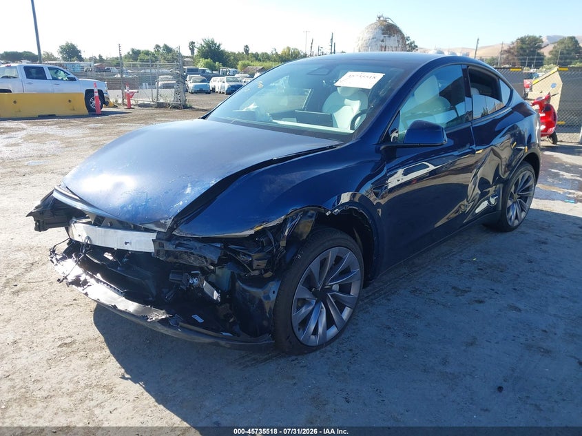 2026 Tesla Model Y, Front End, IAAI, VIN 7SAYGDEE9TF673923 — photo 2