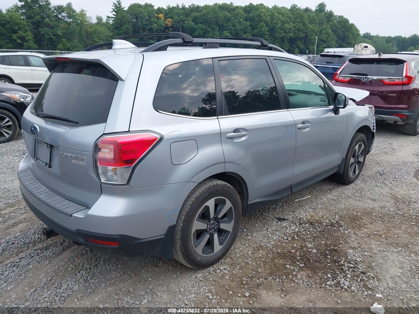 2017 SUBARU FORESTER auction photo 4