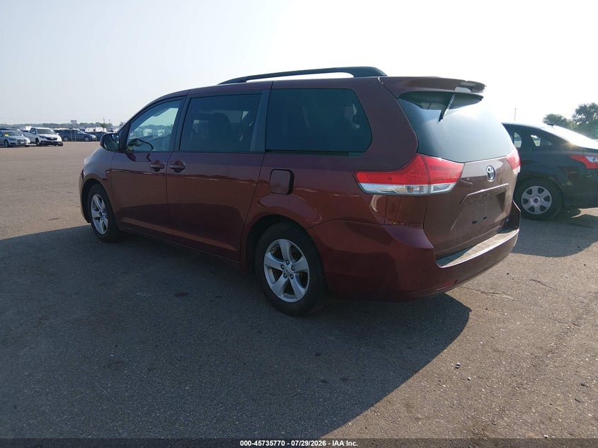 Vin: 5tdkk3dc6cs207423, lot: 46234474, toyota sienna le v6 8 passenger 20123