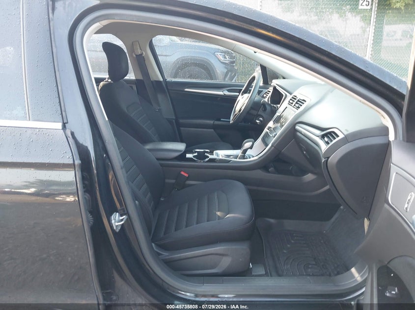 2014 FORD FUSION auction photo 5
