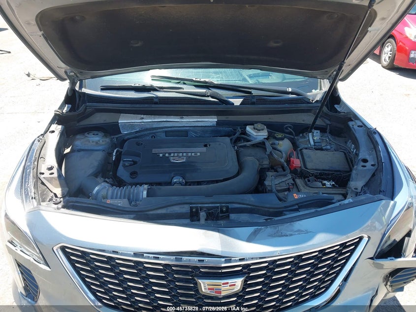 Фото 10 - CADILLAC XT4
