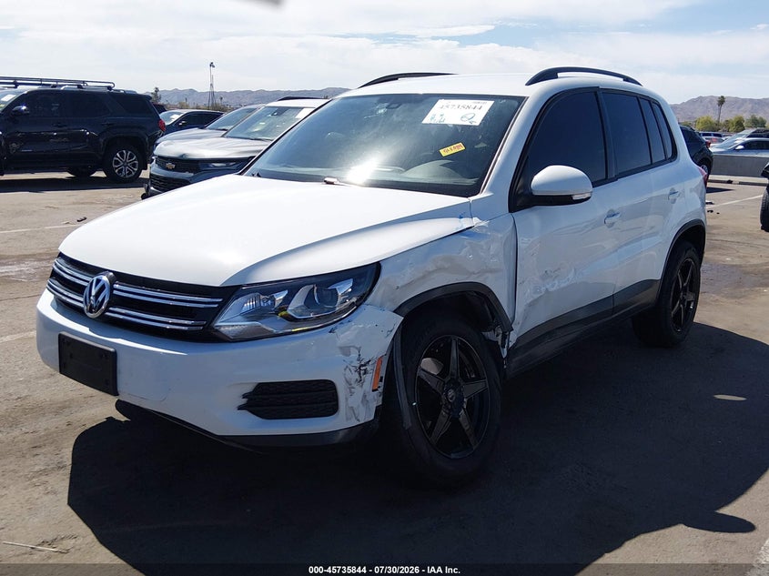 VOLKSWAGEN TIGUAN 2017 VIN WVGAV7AX8HK001645