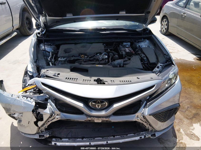 TOYOTA CAMRY - zdjęcie 10
