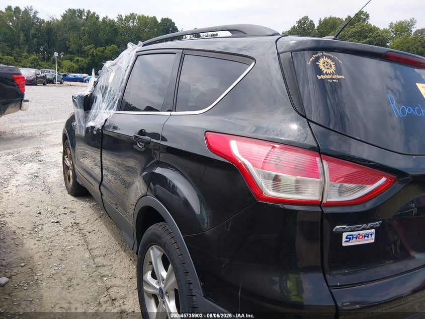 Vin: 1fmcu0g94fua50533, lot: 46234607, ford escape se 20153