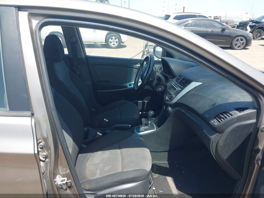 2013 HYUNDAI ACCENT auction photo 5