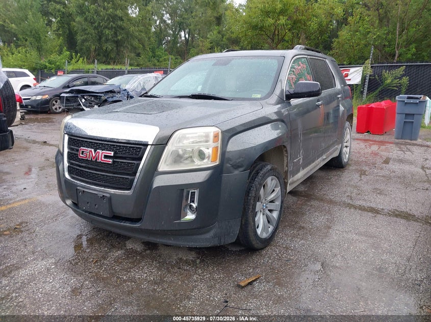 2012 GMC TERRAIN auction photo 2