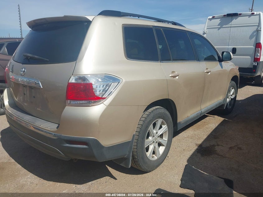 Vin: 5tdzk3eh5cs067650, lot: 46234708, toyota highlander base v6 20124
