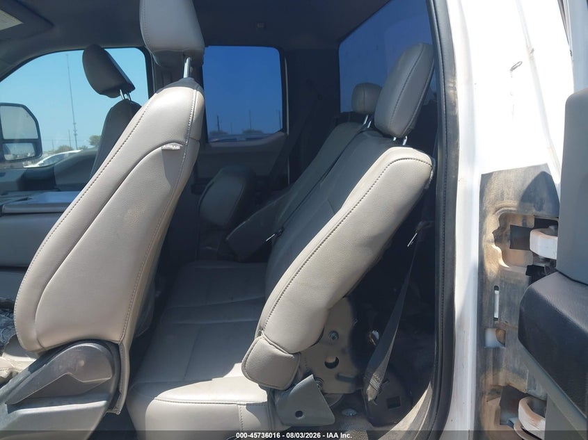 2020 FORD F-550 CHASSIS auction photo 7