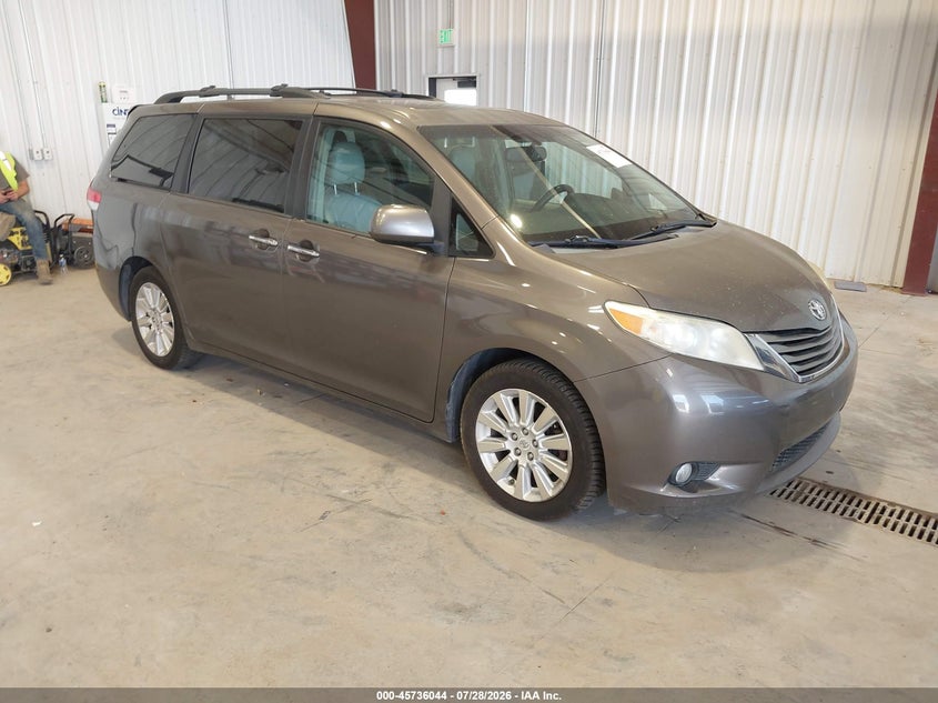 2012 Toyota Sienna