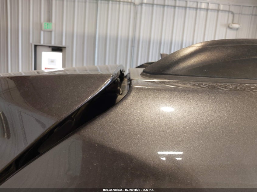 2012 TOYOTA SIENNA auction photo 6