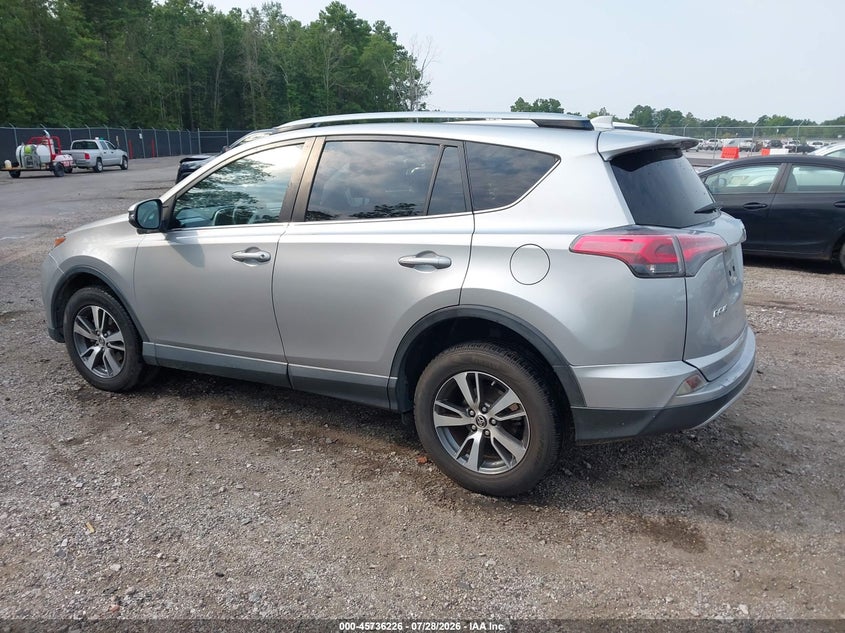 2018 TOYOTA RAV4 auction photo 3
