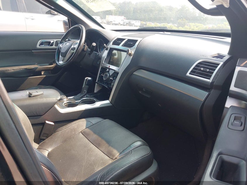 2014 FORD EXPLORER auction photo 5