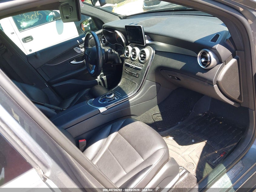 MERCEDES-BENZ GLC 300 - zdjęcie 5