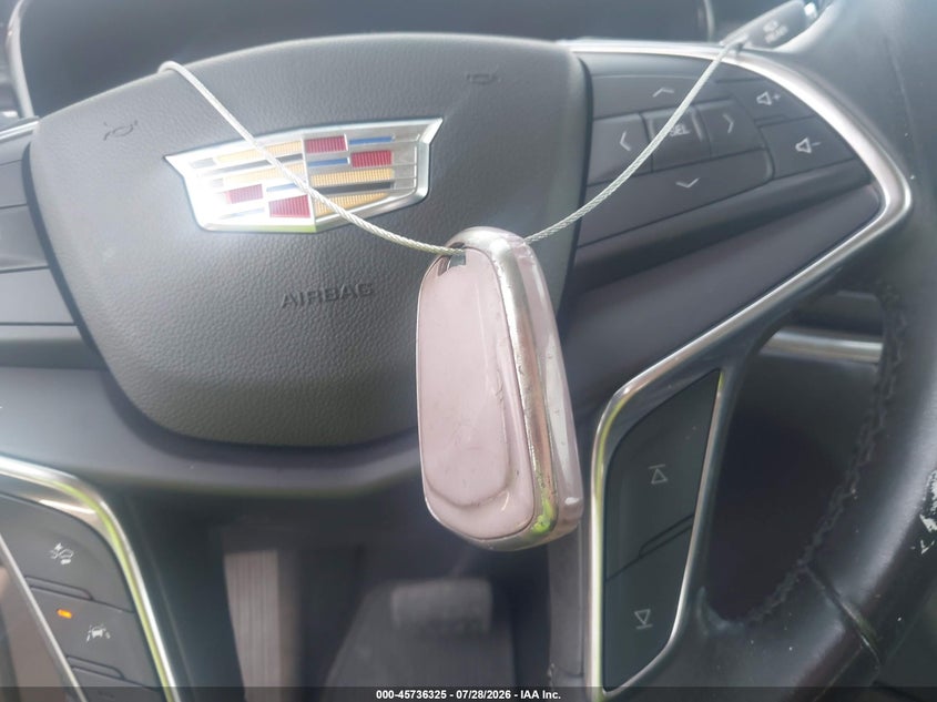 CADILLAC XT5 - zdjęcie 11
