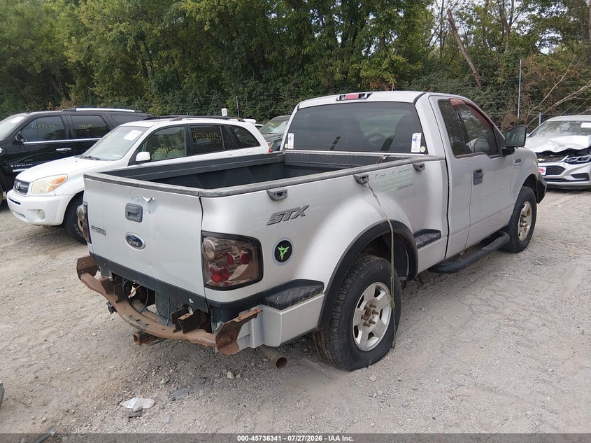 2004 FORD F-150 auction photo 4