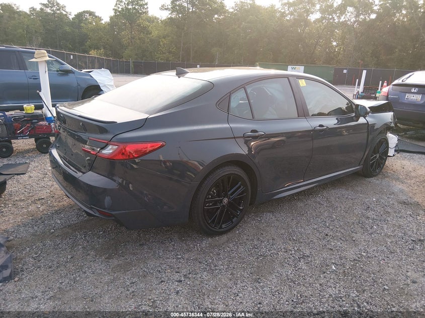 TOYOTA CAMRY - zdjęcie 4