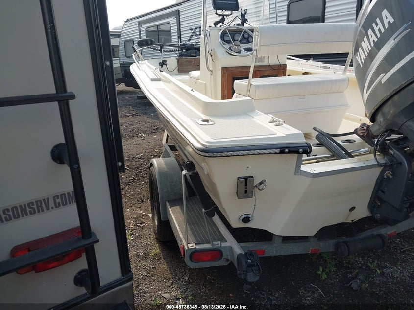 1989 HYDRA-SPORTS 17' auction photo 3