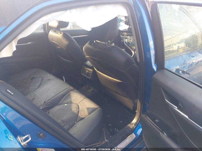 2018 TOYOTA CAMRY auction photo 8