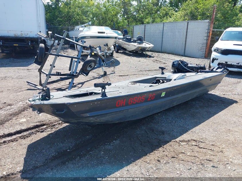 1990 PROCRAFT PIKE HUNTER 140T BOAT auction photo 2
