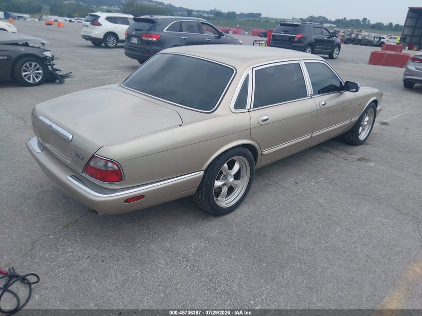 1998 JAGUAR XJ8 auction photo 4
