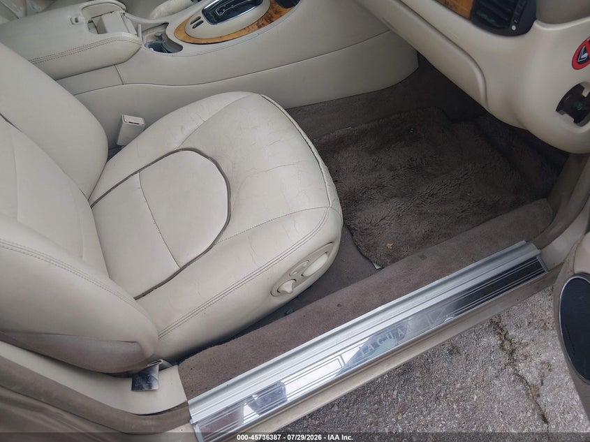 1998 JAGUAR XJ8 auction photo 5